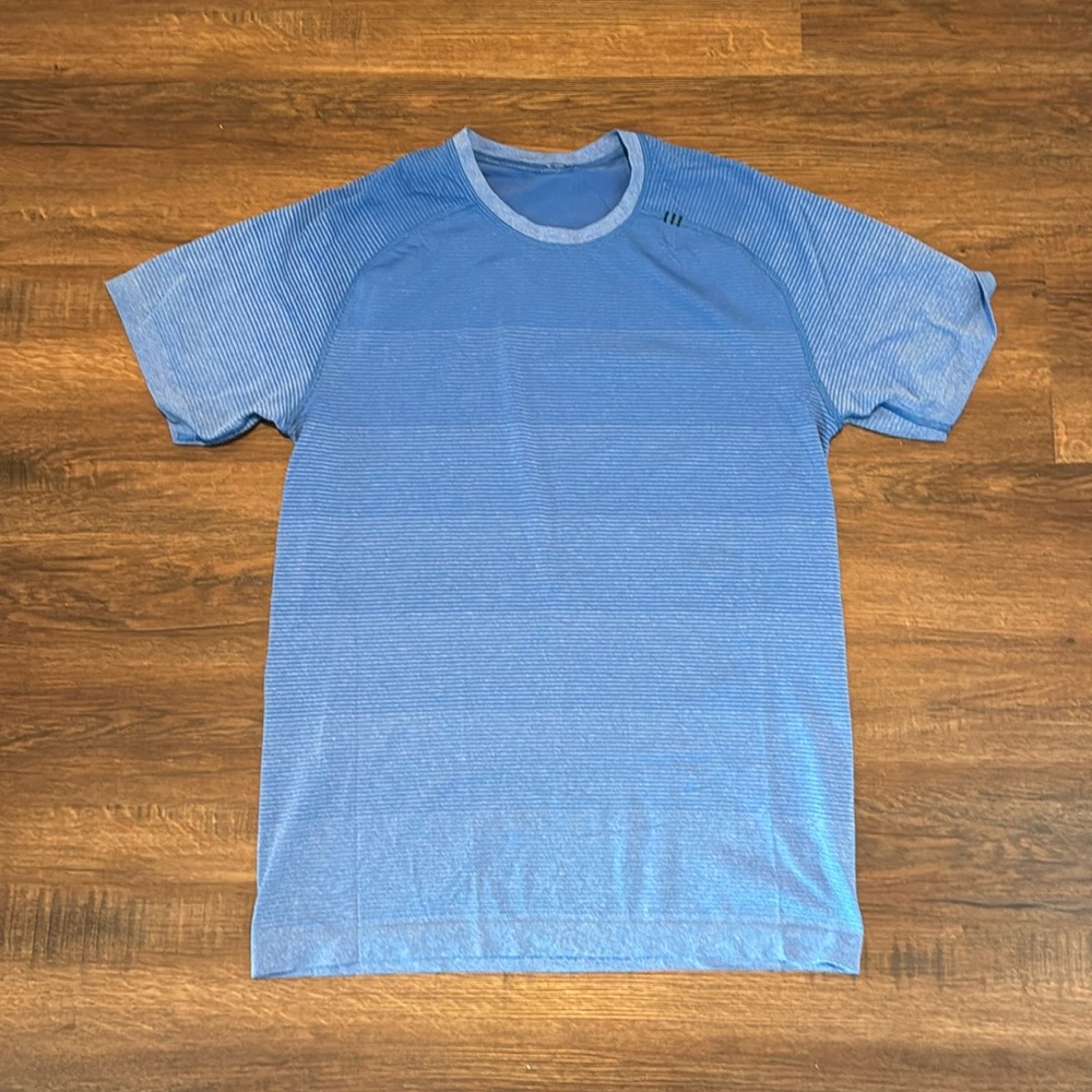 Lulu Mens Metal Vent Tech Tee